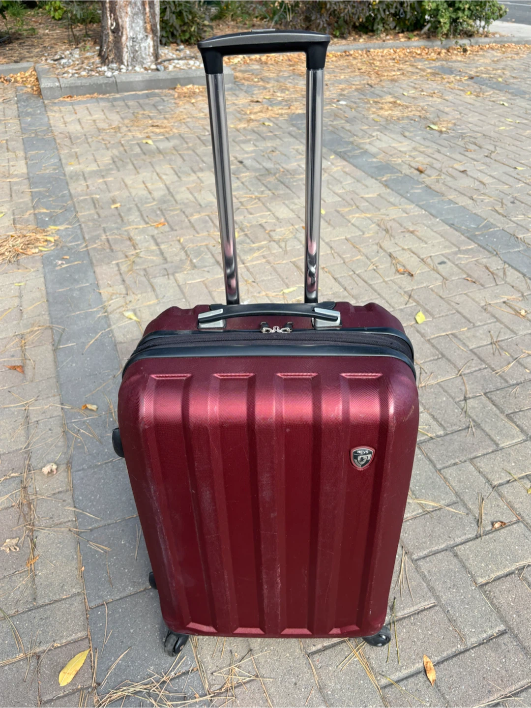 Medium Check In Heys Luggage Spinner Suitcase - Maroon - photo 2