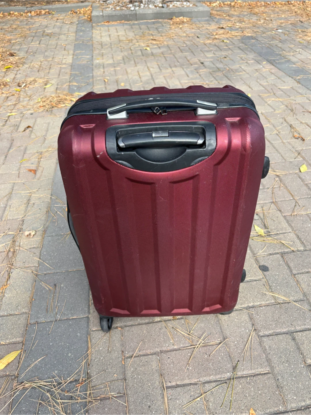 Medium Check In Heys Luggage Spinner Suitcase - Maroon - photo 5