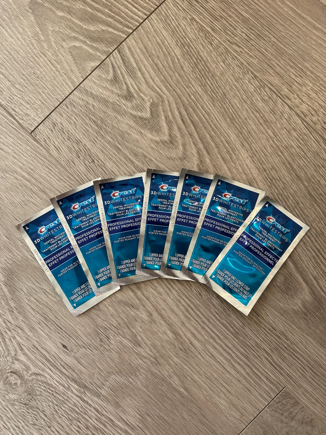 Crest 3D Whitestrips Professional Effects