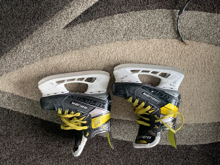 Bauer Supreme S35 Ice Skates