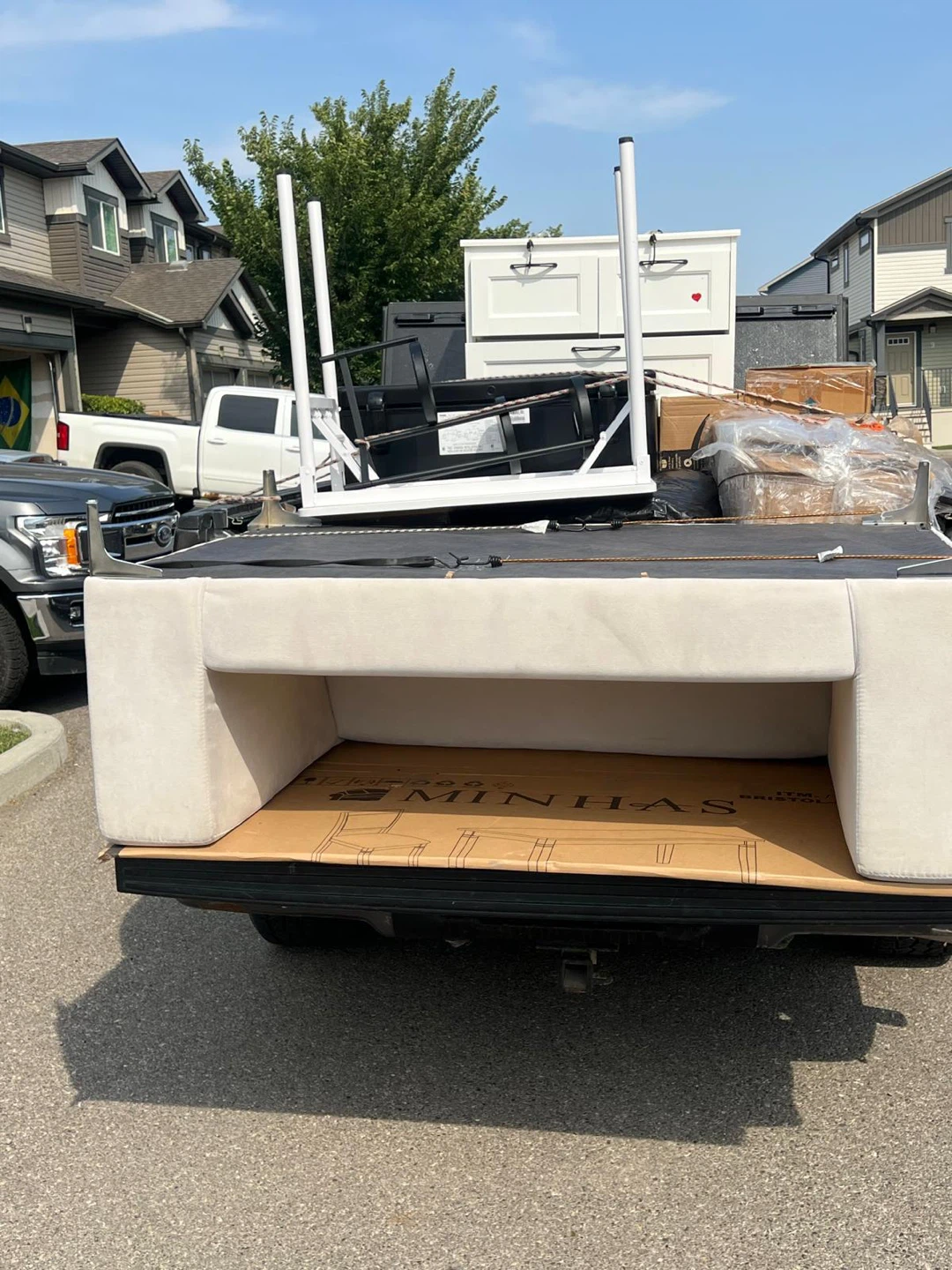 Moving and dumping services - photo 4