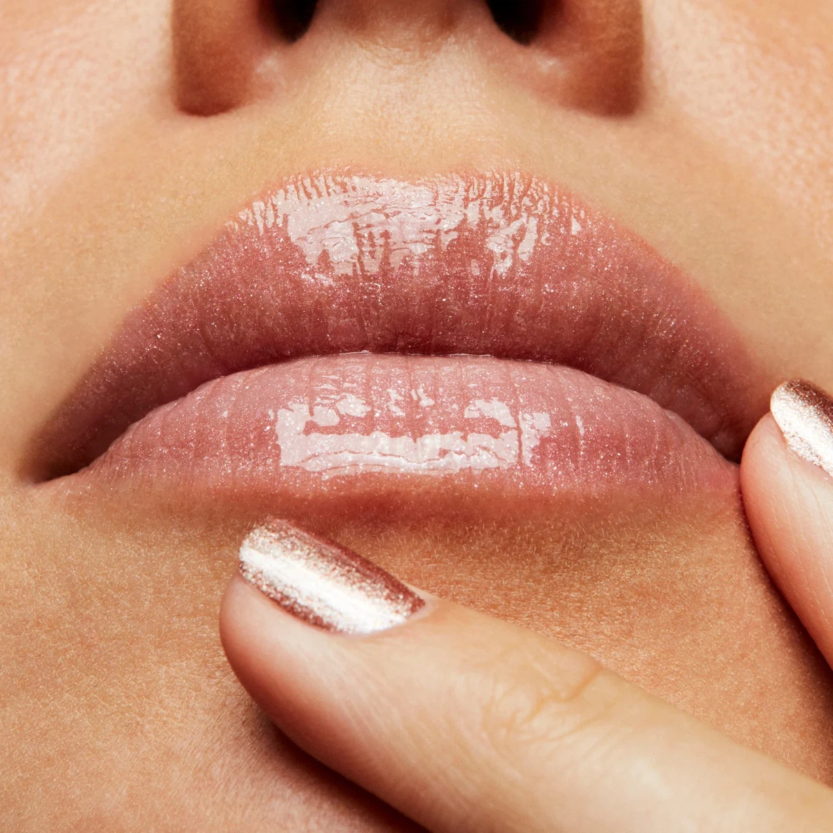 MAC Lipglass in 321 Dreamy - photo 3