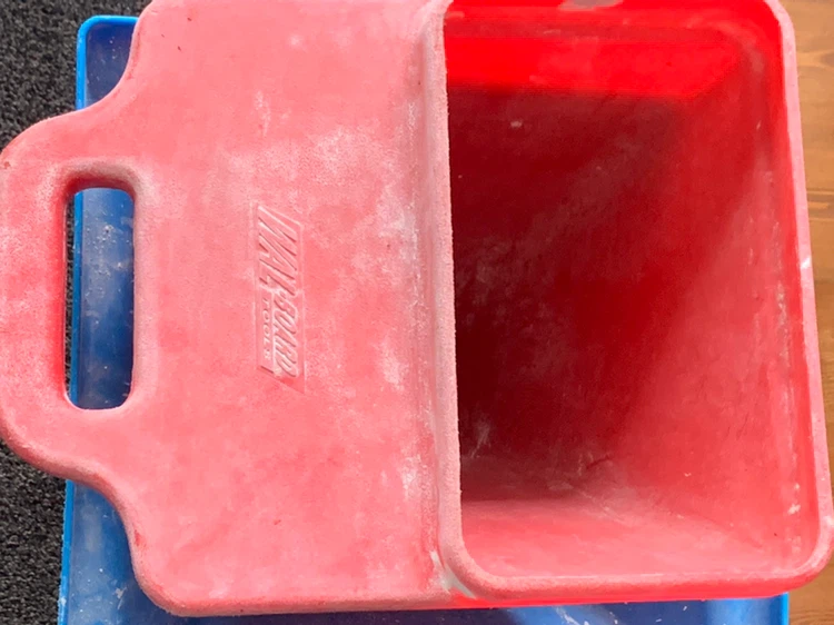 Wal-Board texture hopper - photo 2