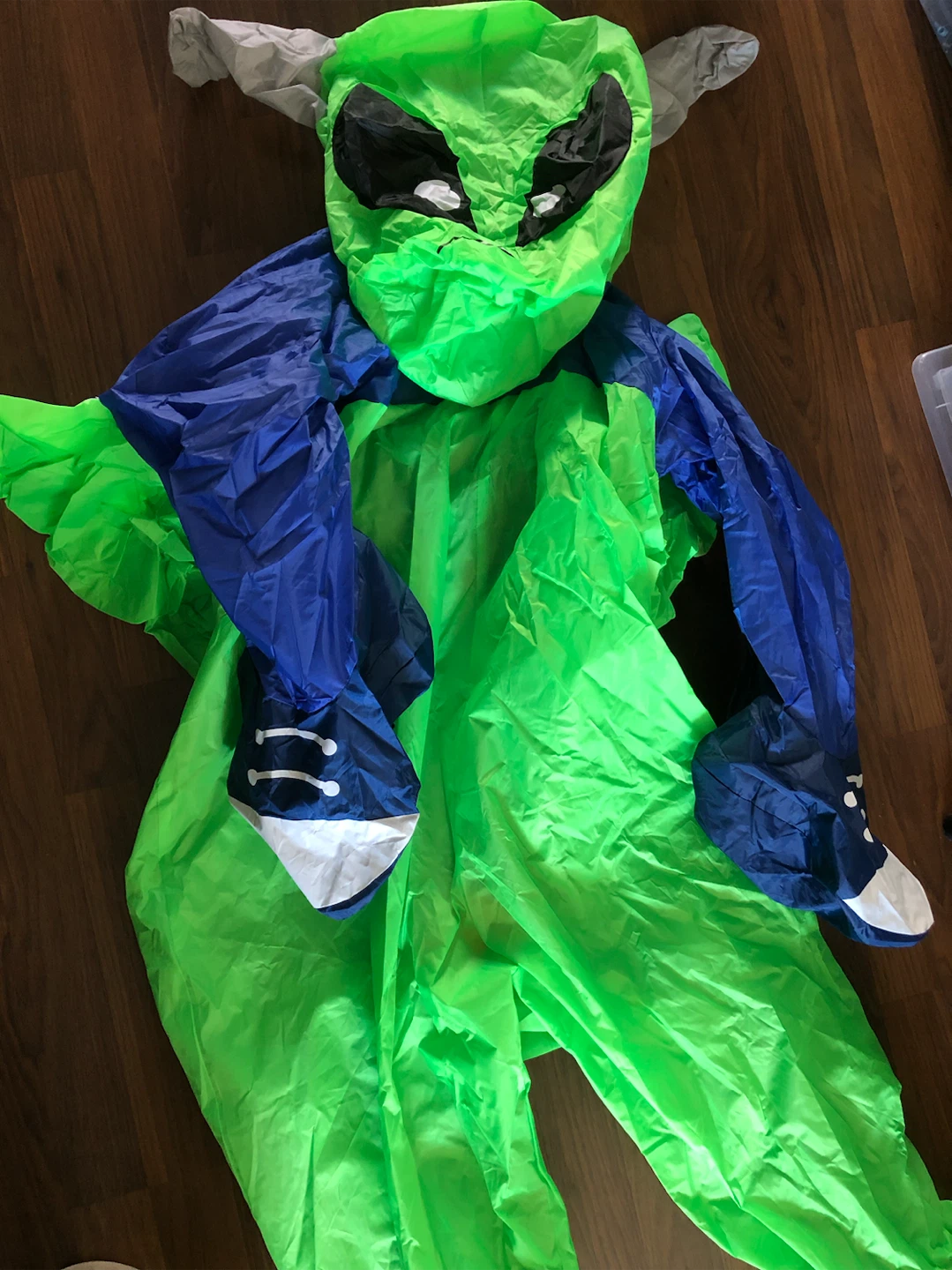 Adult Inflatable Alien Piggyback Costume