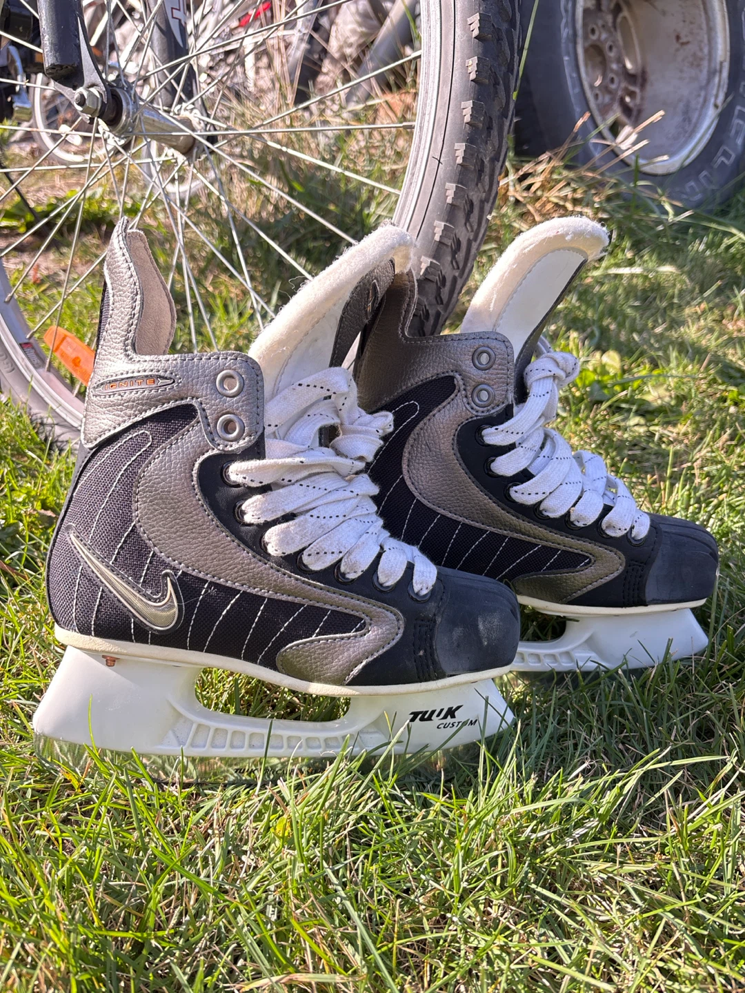Nike Ignite 5 Hockey Skates - photo 2
