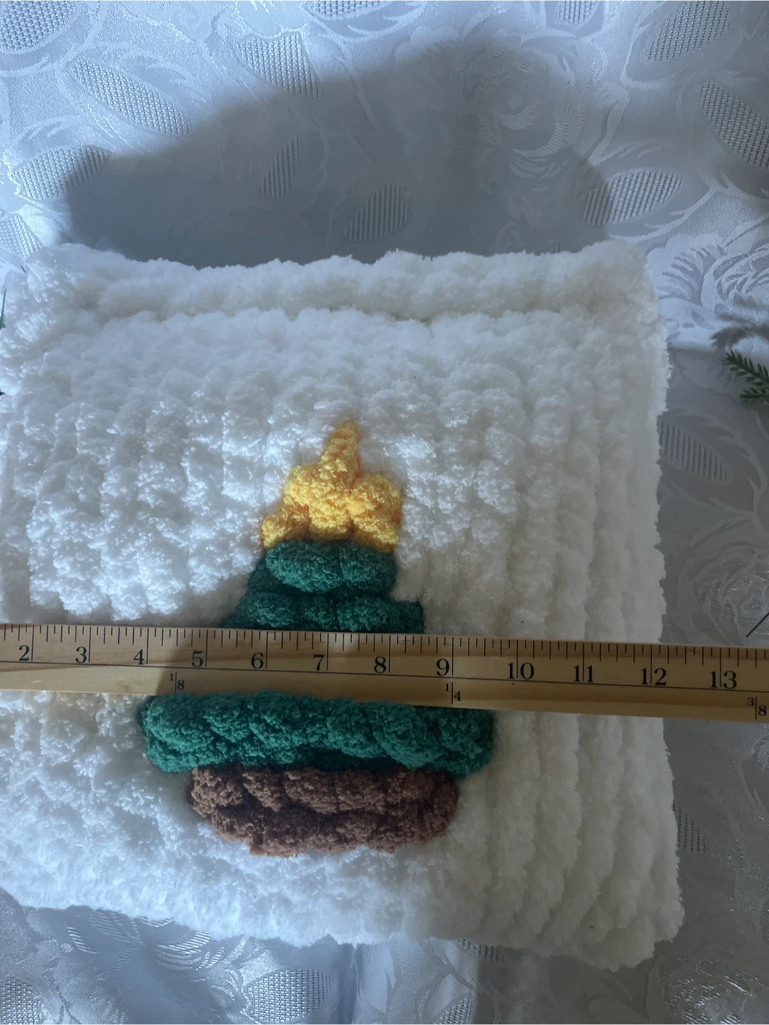 Hand-knit Christmas Tree Pillow - photo 4