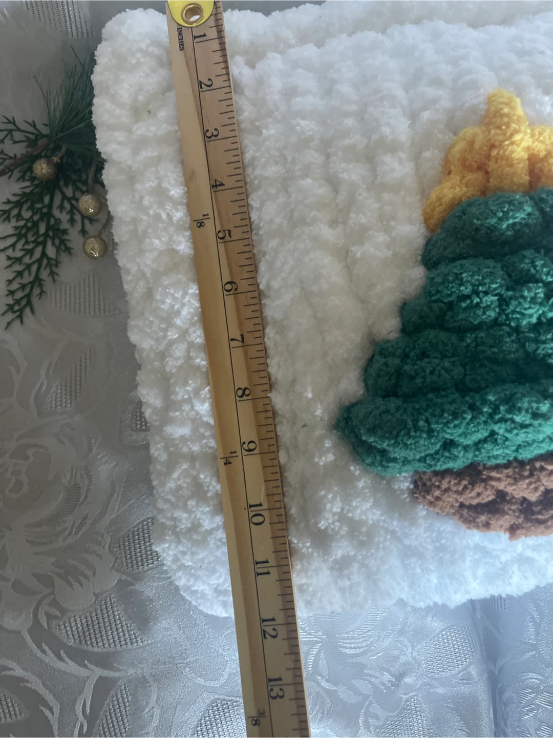 Hand-knit Christmas Tree Pillow - photo 5
