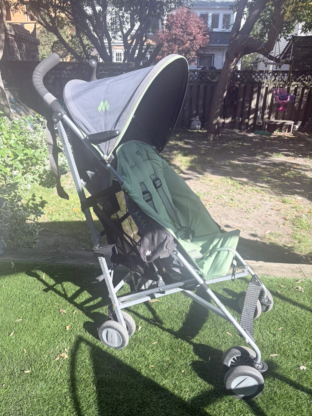 Maclaren Triumph umbrella stroller