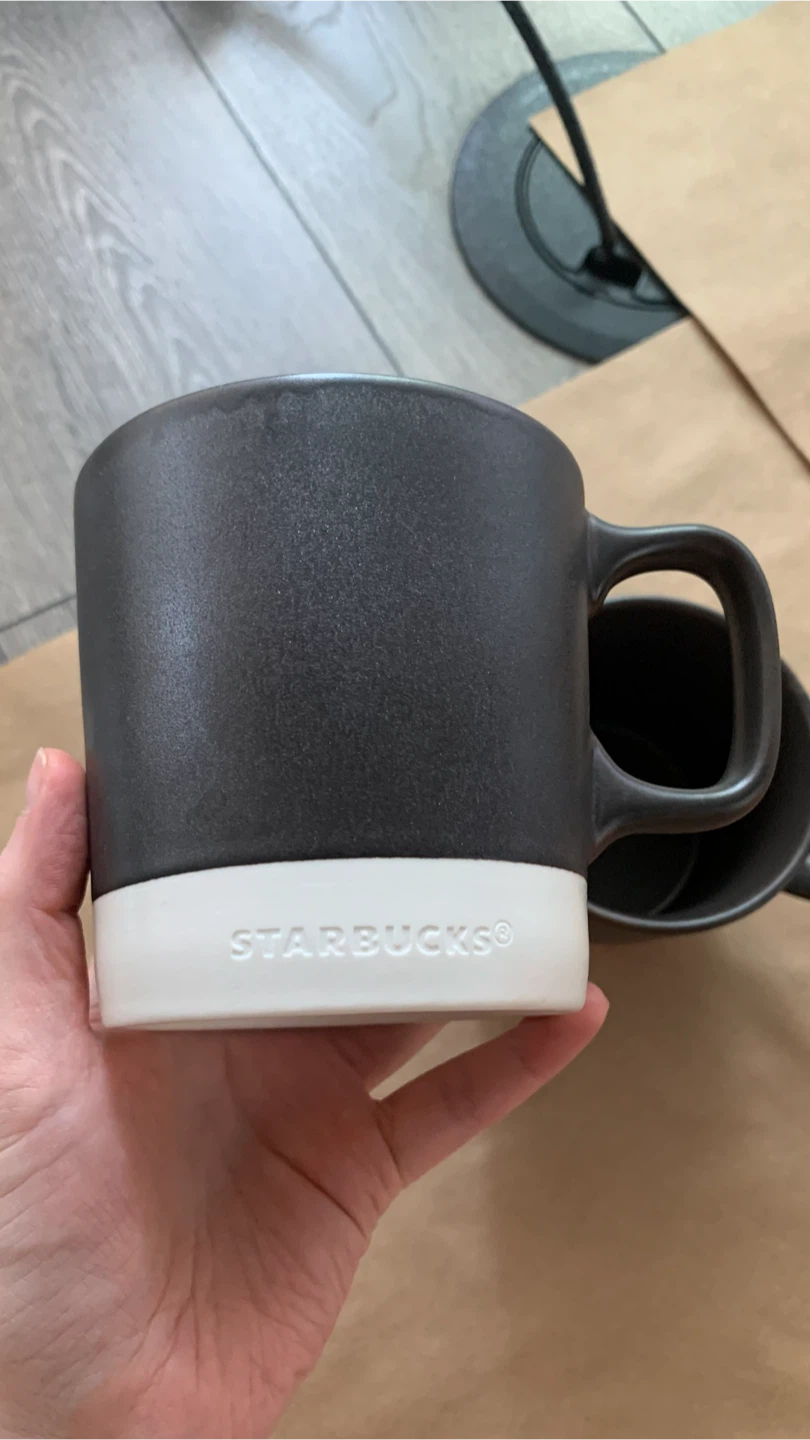 Starbucks Mugs set - photo 2