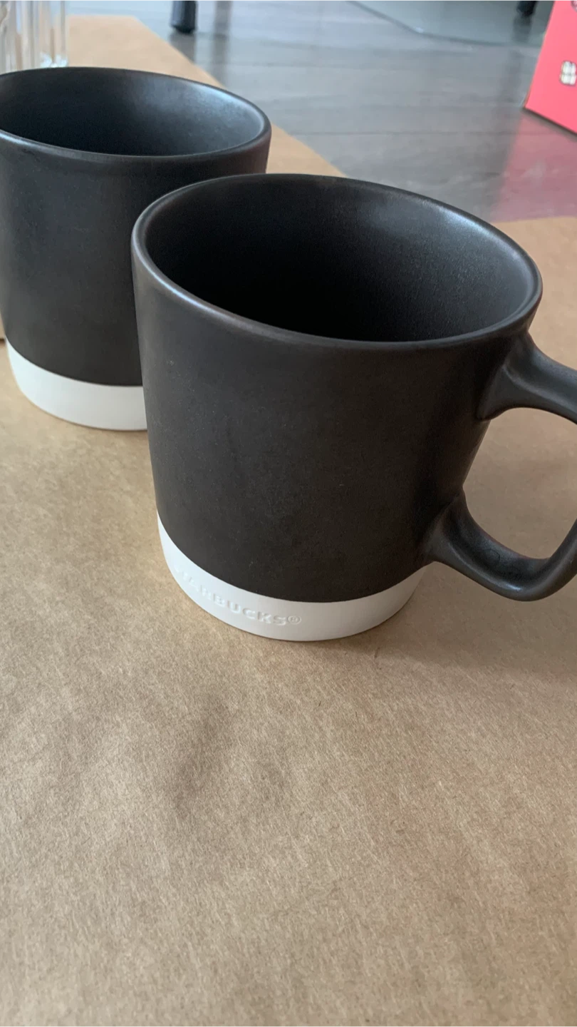 Starbucks Mugs set - photo 3