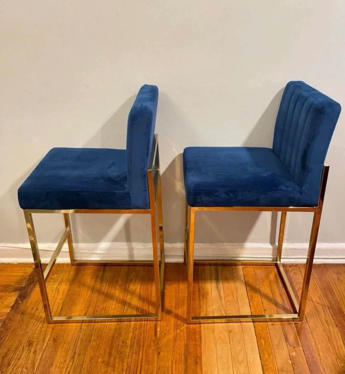 Bar Stools (Set of 2) $80 - photo 3