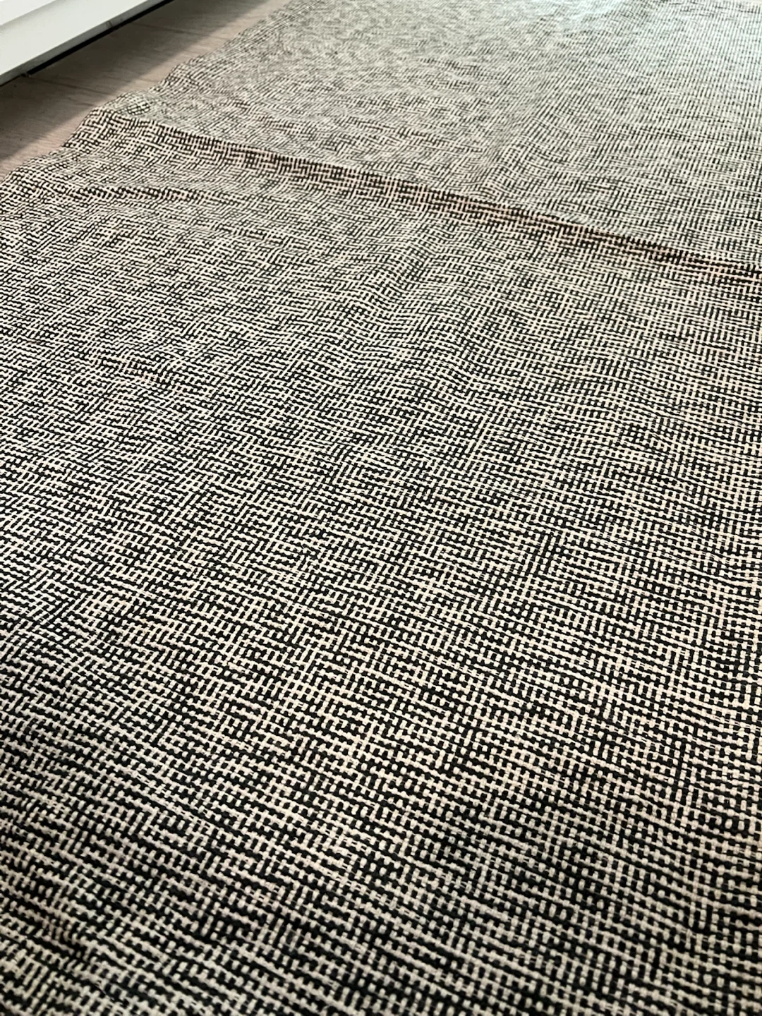 IKEA TIPHEDE RUG Black/Natural - photo 2