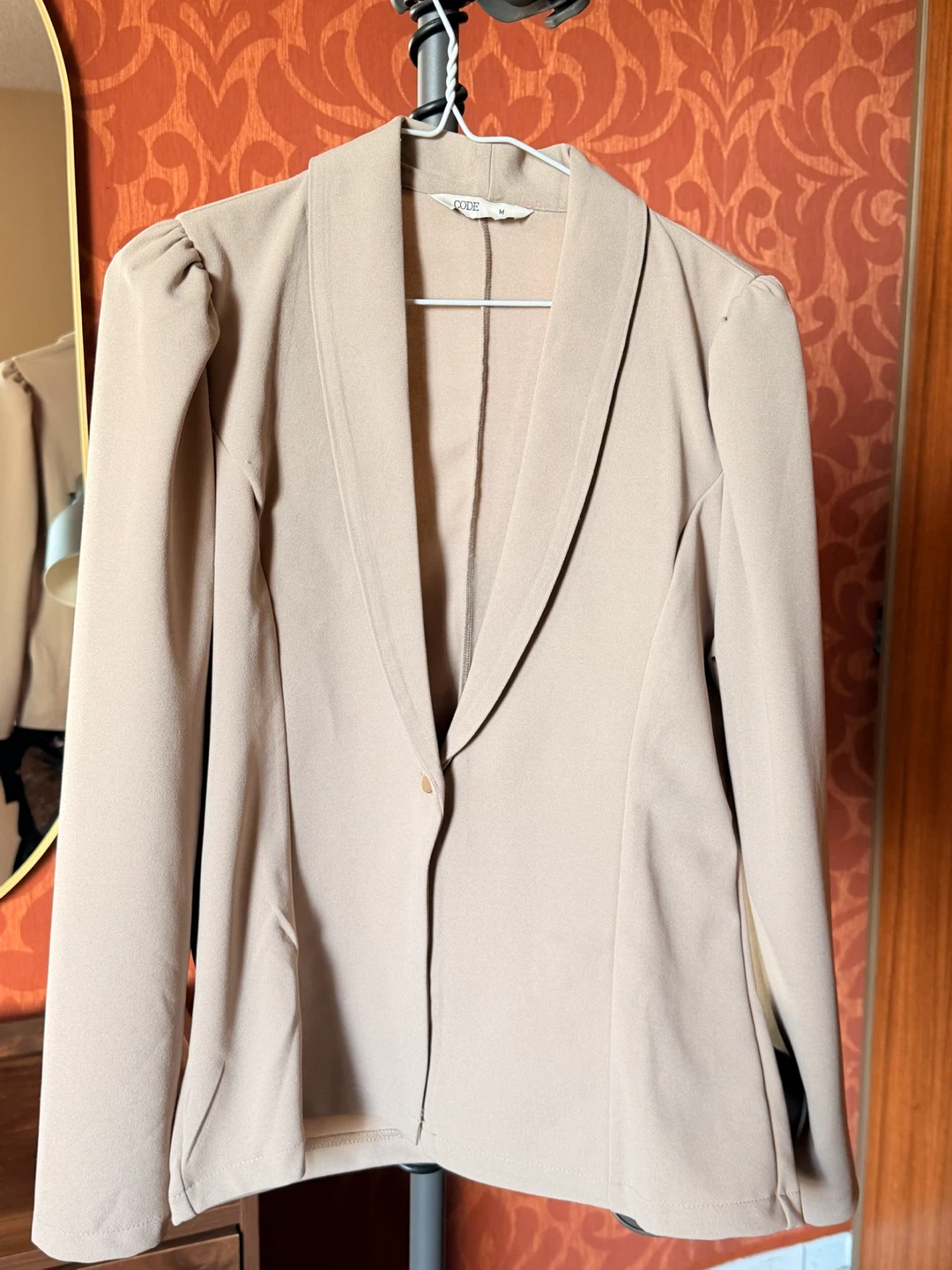 Code Blazer Set - Beige and Black - Size M - photo 2