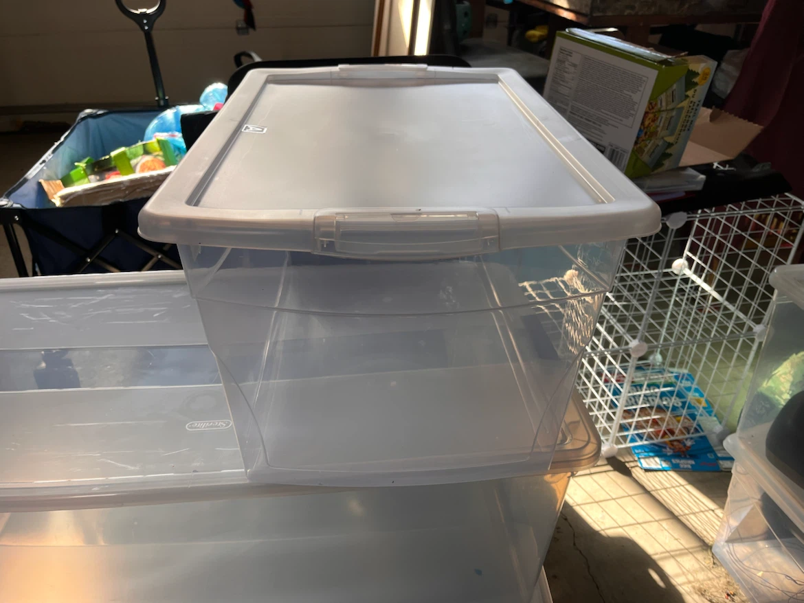 Moving totes - photo 2