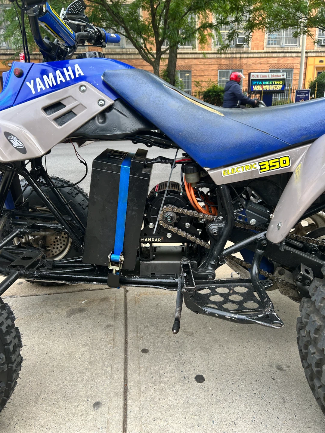 Electric Yamaha Warrior 350 ATV - photo 4