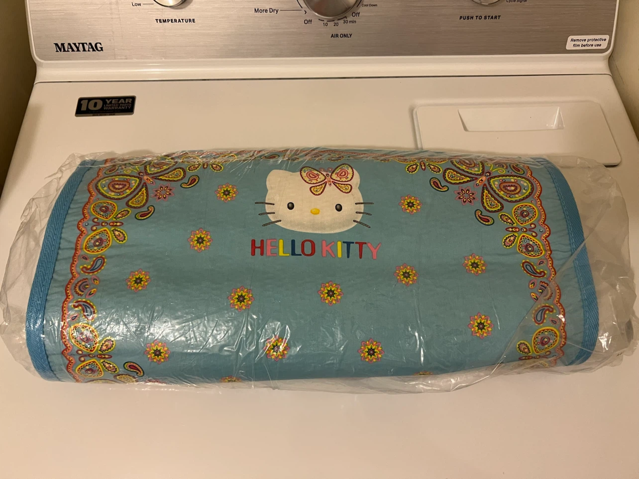 Hello Kitty foldable rush grass mat