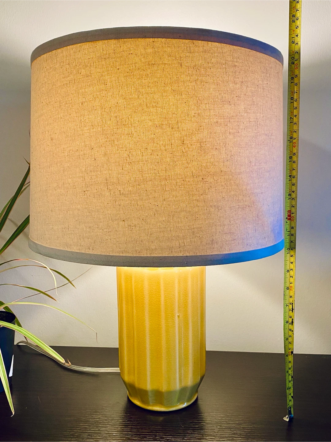 Yellow Ceramic Ribbed Table Lamp and Linen Shade - photo 3