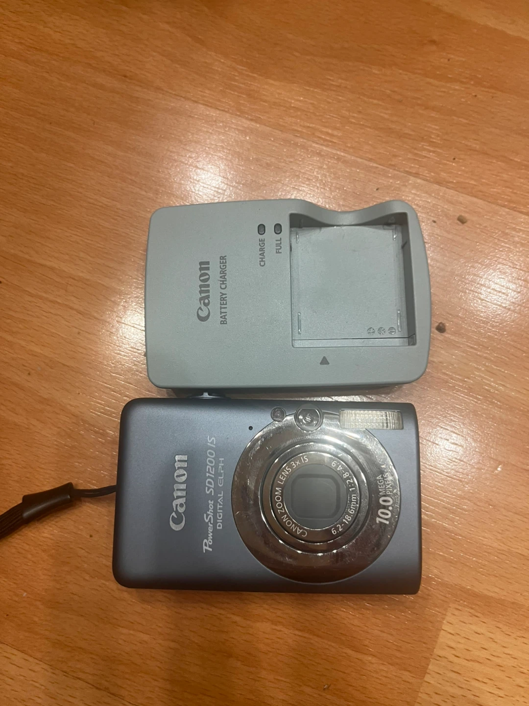 Canon PowerShot SD1200 IS Digital Camera