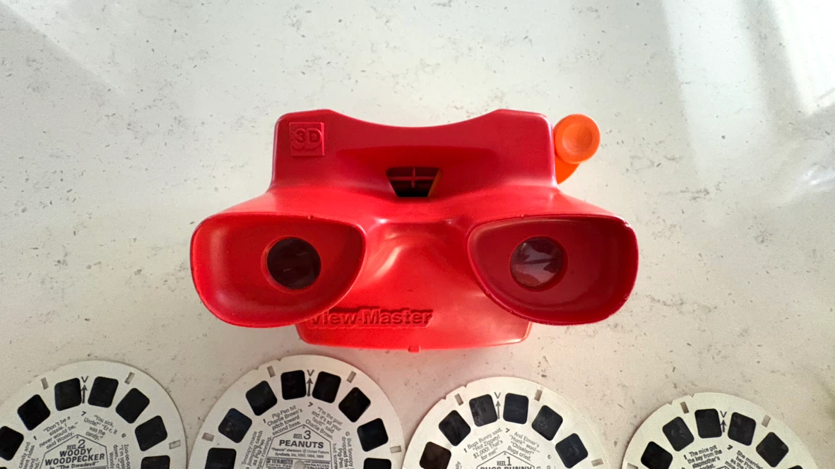 View-Master 3D viewer with reels - photo 3