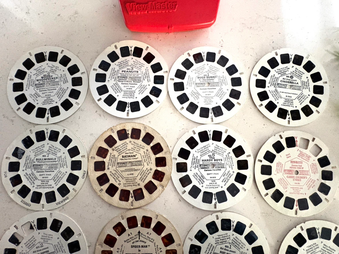 View-Master 3D viewer with reels - photo 4