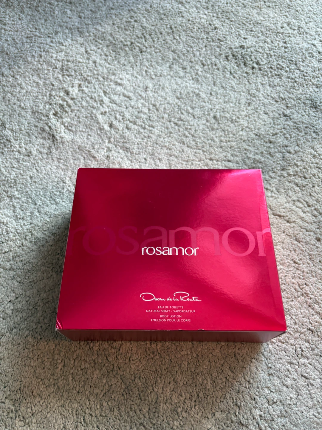 Oscar de la Renta Rosamor Gift Set