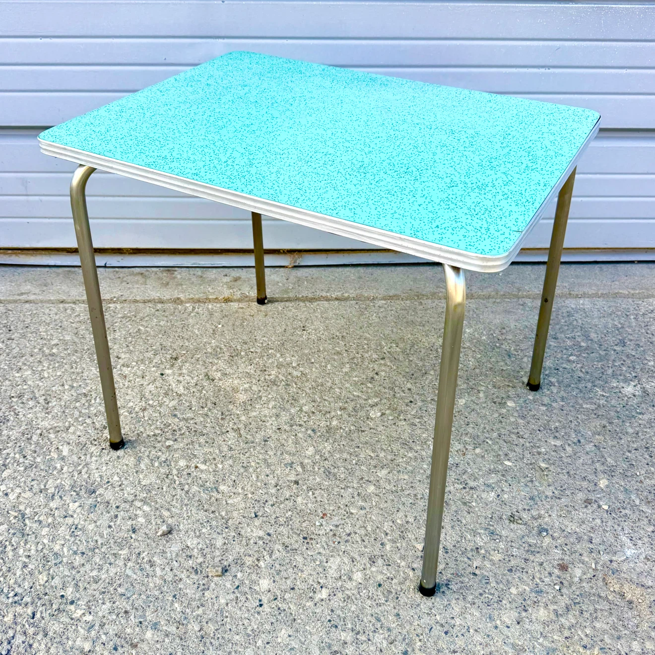 Vintage 1950’s Small Formica Side Table