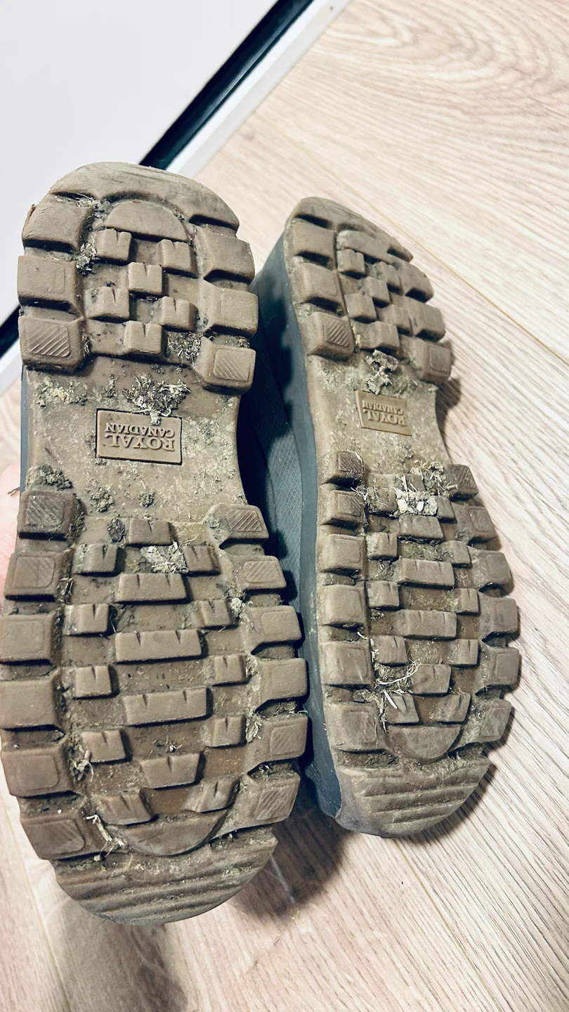 Royal Canadian Waterproof Winter Ankle Boots – Size 7 - photo 5