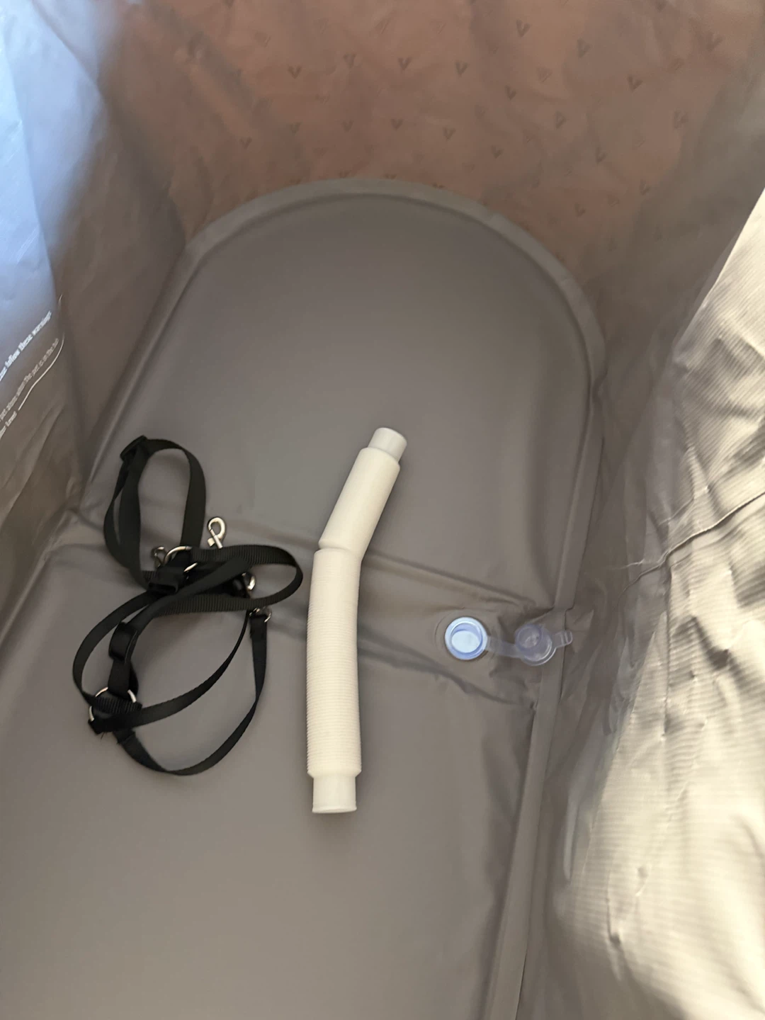 Vevor dog bath tub portable Bassinet Grey - photo 2
