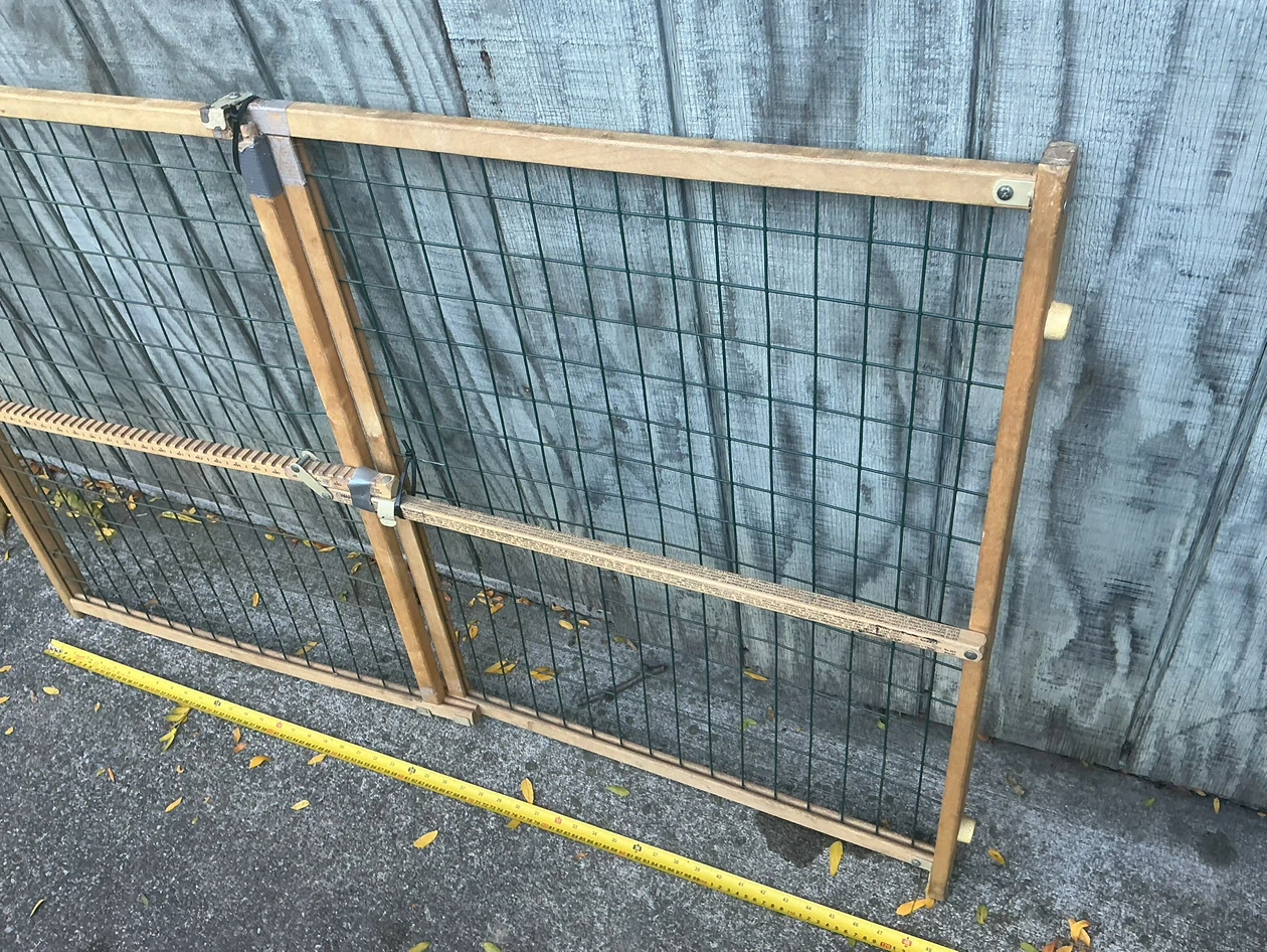 Wooden Safety Gate - photo 3