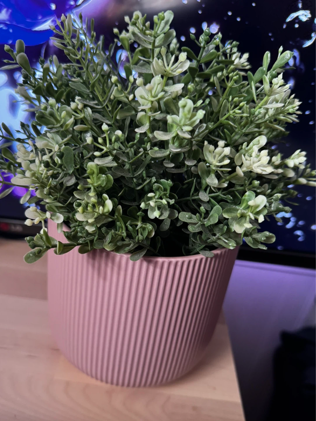 Artificial potted plant