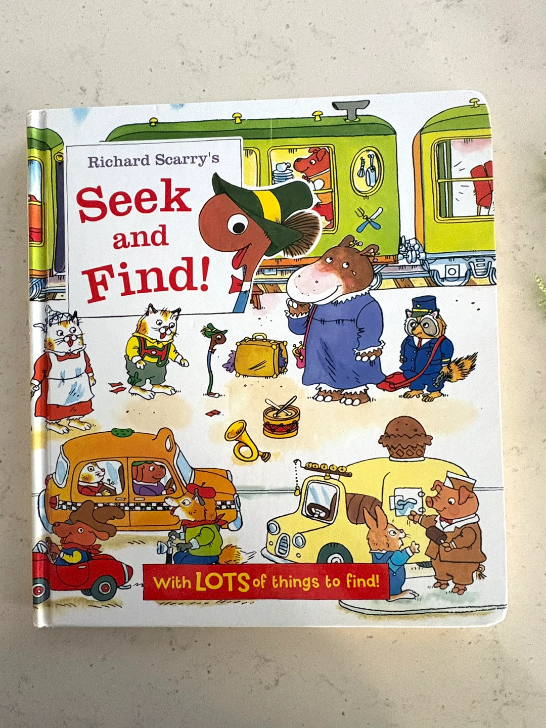 Richard Scarry's Seek and Find board book