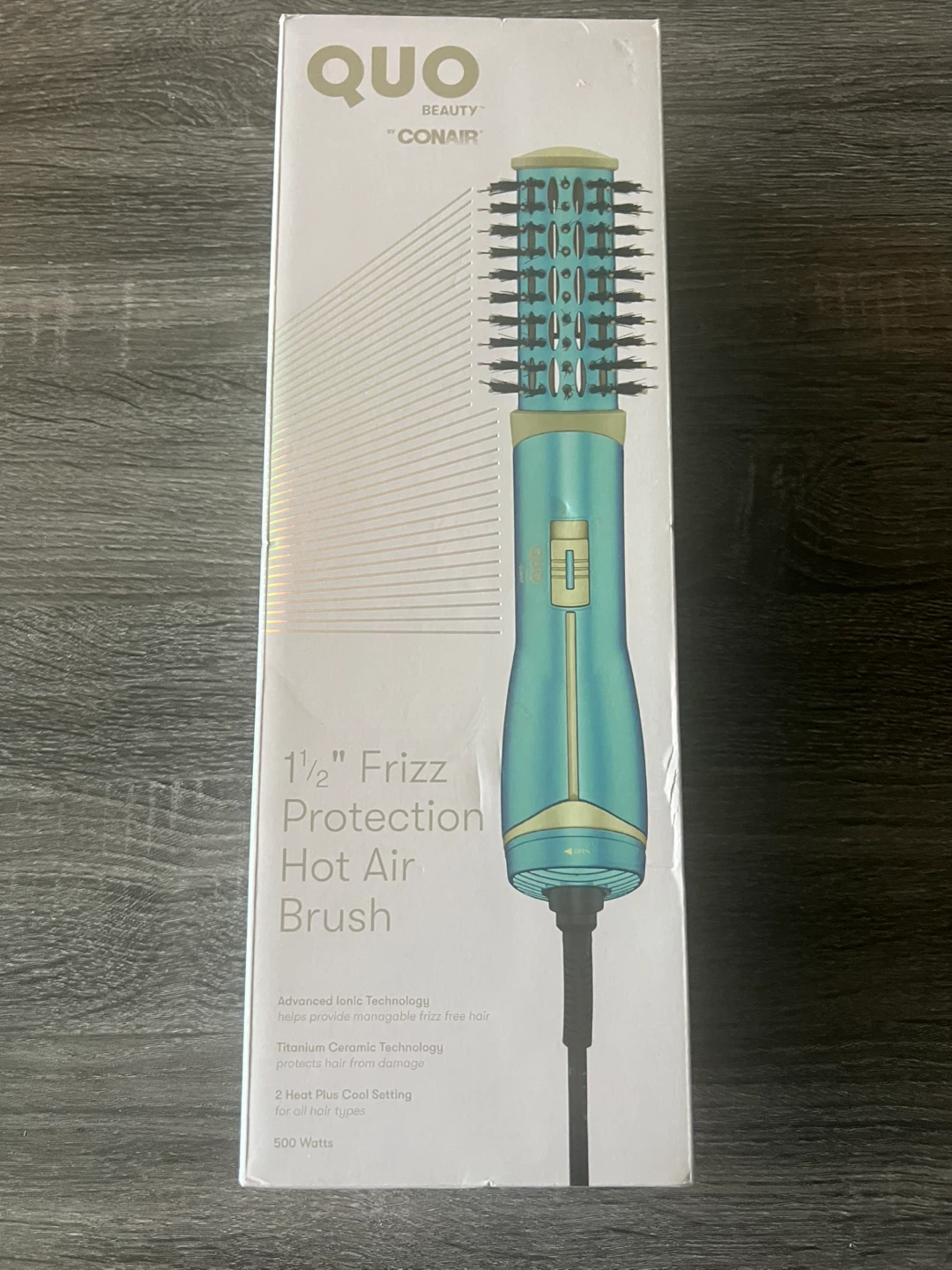 Quo Beauty by Conair 1 1/2" Frizz Protection Hot Air Brush