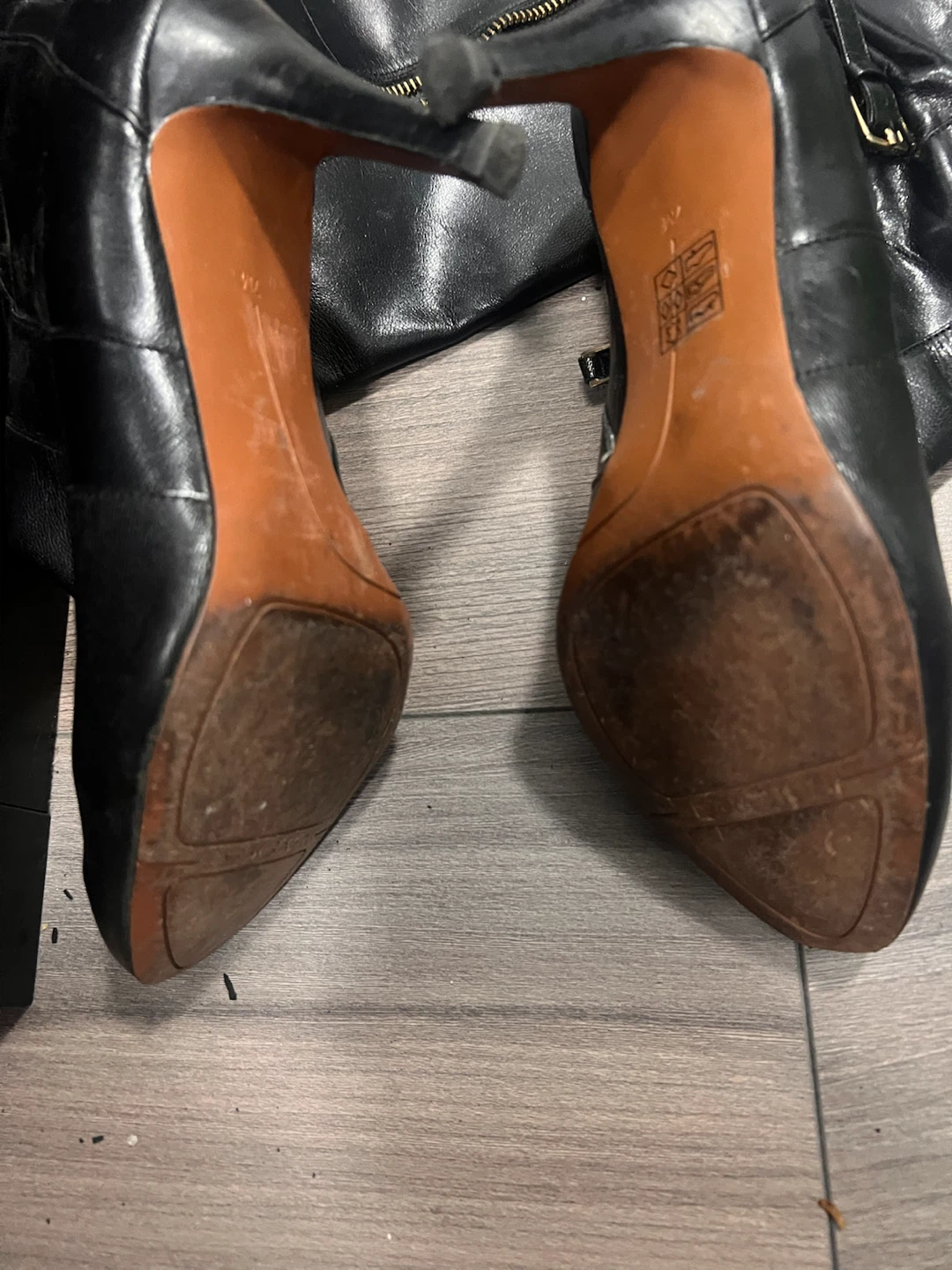Black Leather Knee-High Boots Size 7 - photo 2