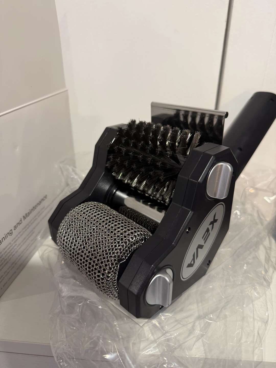 XEVA S400 Electric Cleaning Brush - photo 4
