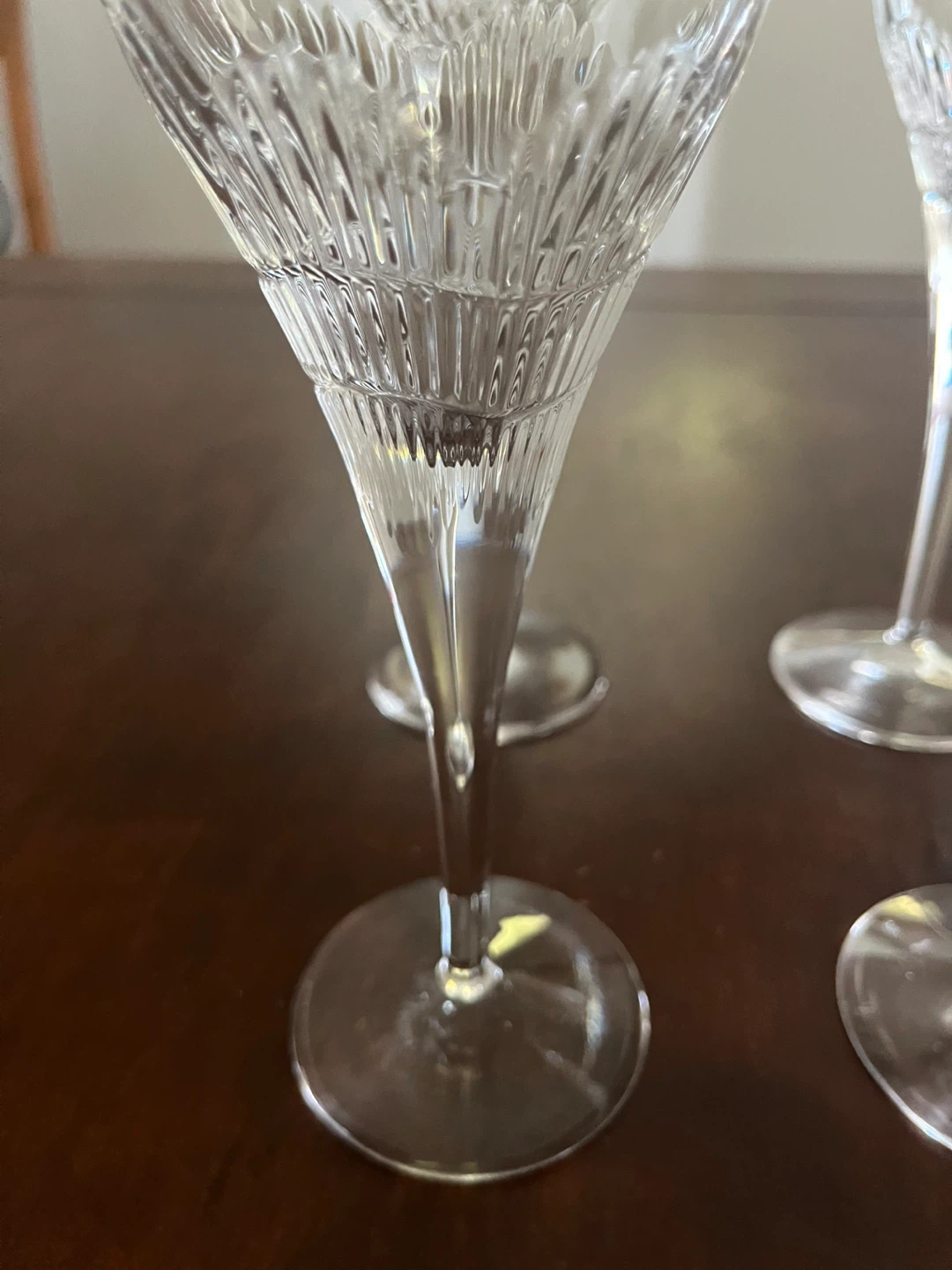 Set of 4 Cut Crystal Wine Glasses - photo 4