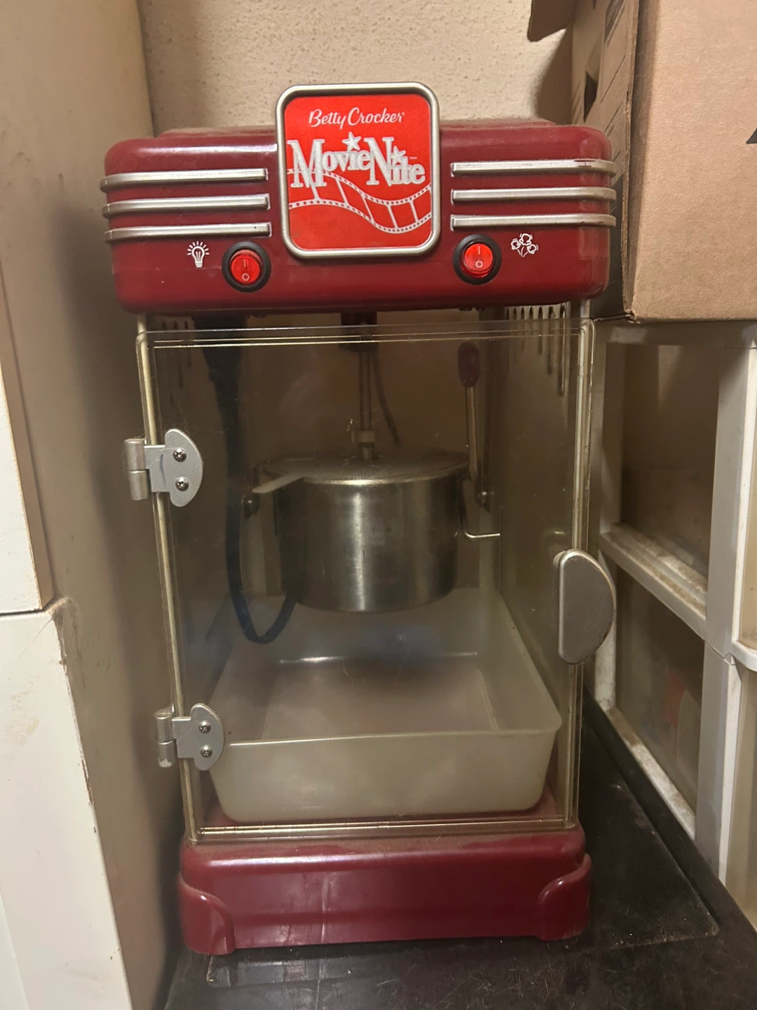 Betty Crocker MovieNite Popcorn Machine