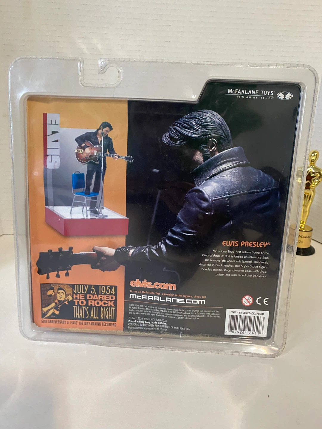 McFarlane Toys Elvis '68 Comeback Special Figure - photo 3