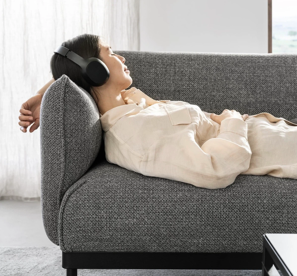 IKEA APPLARYD Loveseat in Lejde gray/black - photo 4