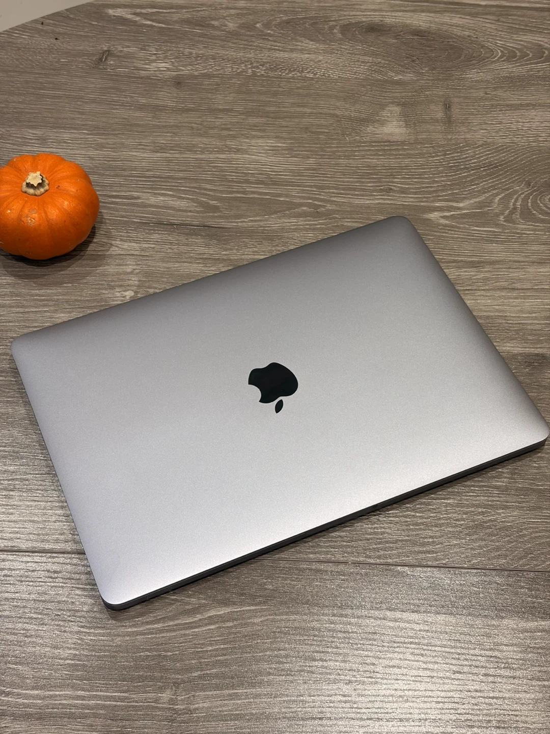 MacBook Pro 13" 2020 (Intel i5 / 8GB / 250GB) — Space Gray - photo 5