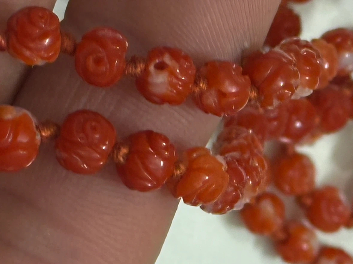 21" Chinese Export Carving Red Coral Rose Necklace - photo 3