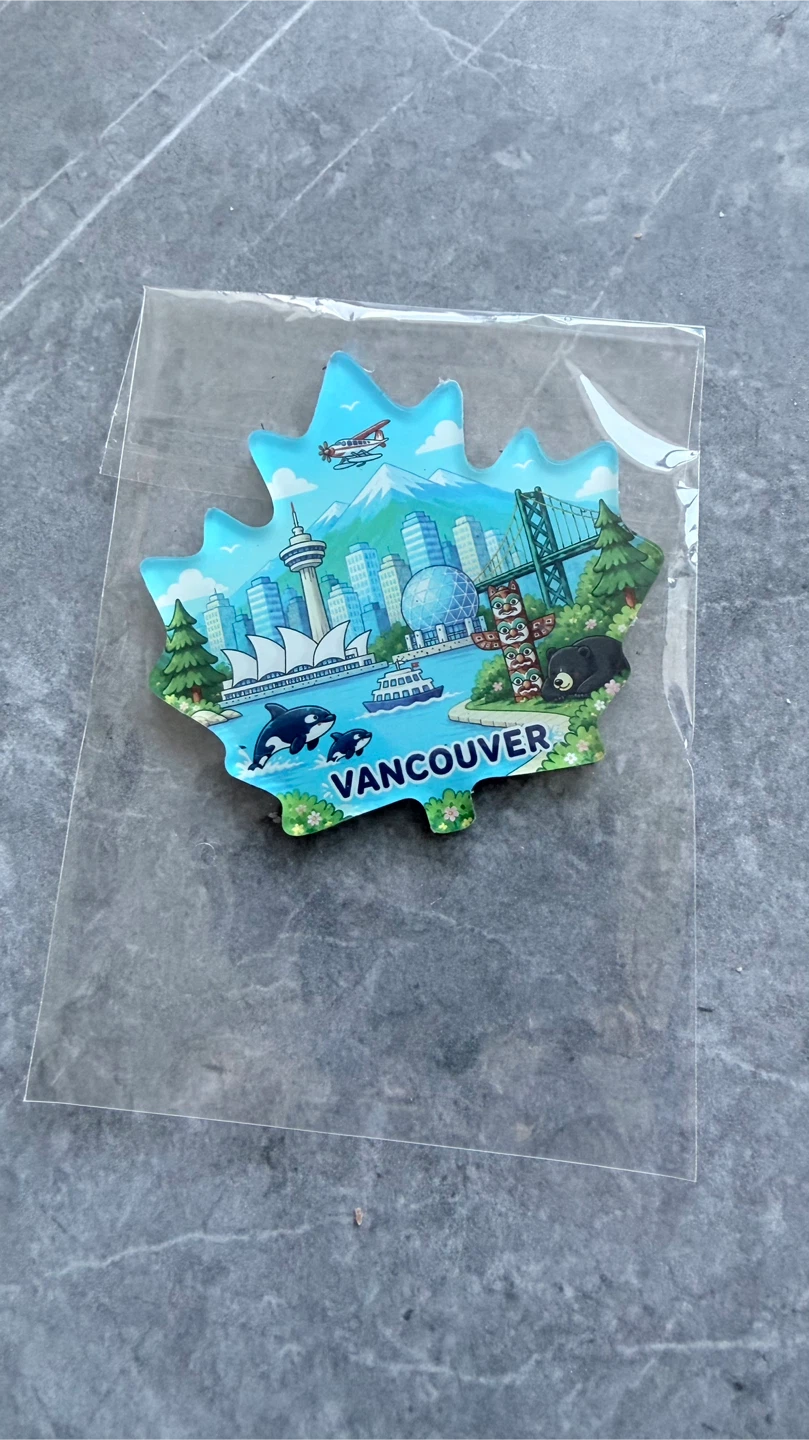 Vancouver Maple Leaf Souvenir Magnet - photo 4