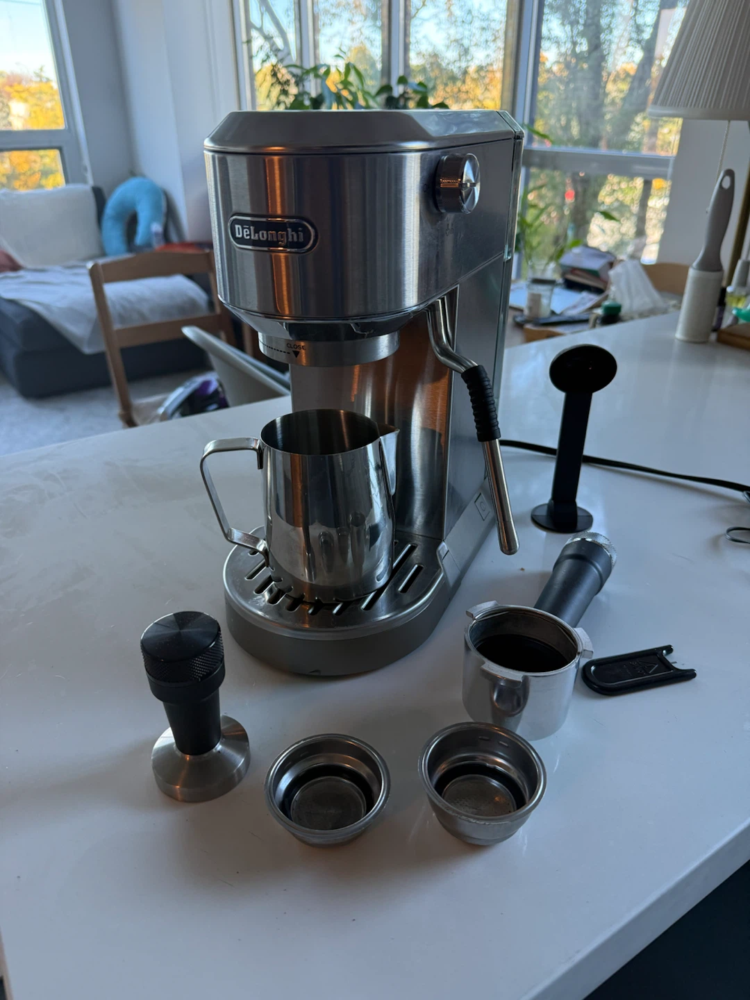 DeLonghi Dedica Duo EC890 Espresso Machine - photo 5