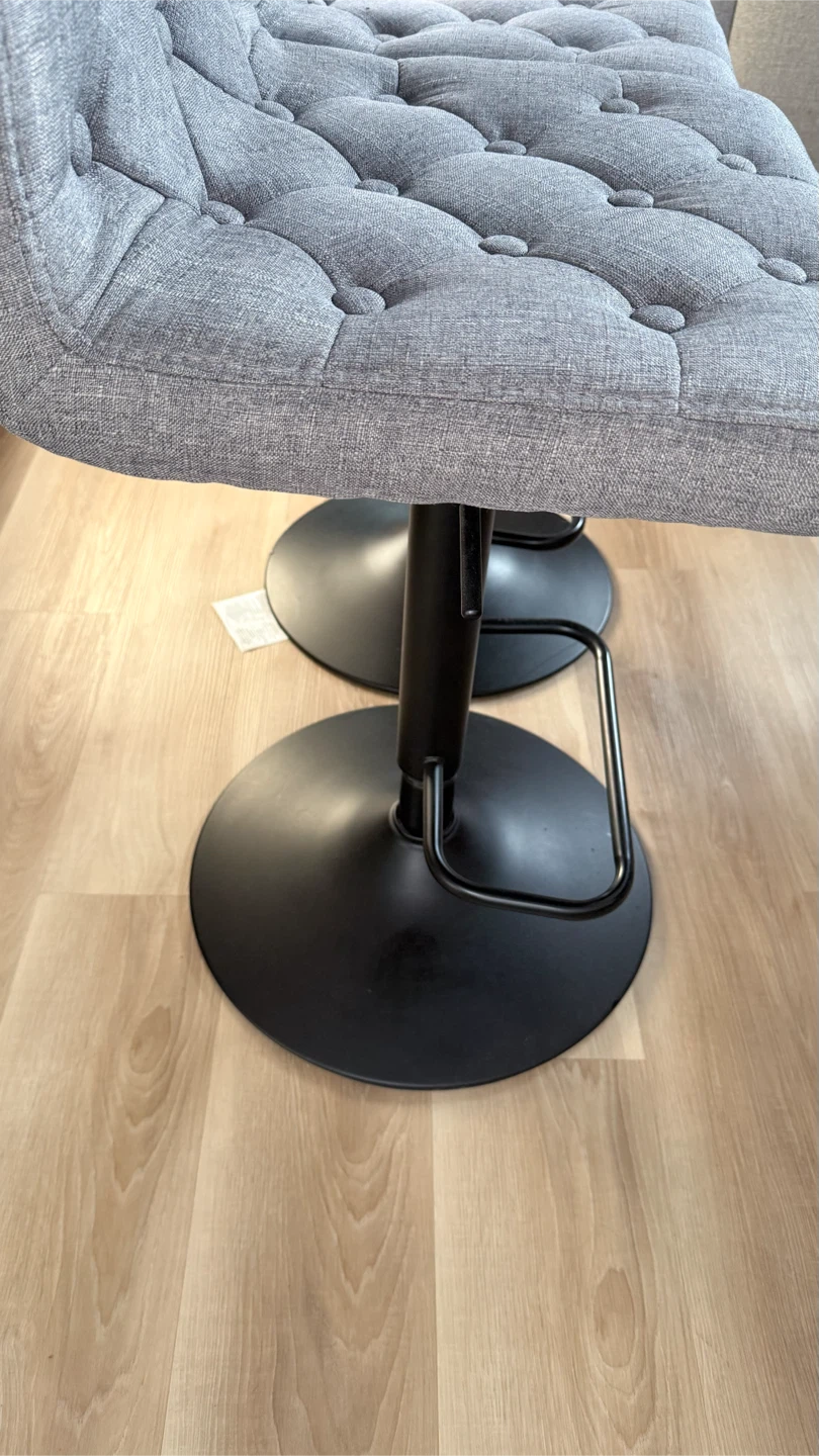 Set of 3 Grey Tufted Swivel Bar Stools - photo 2