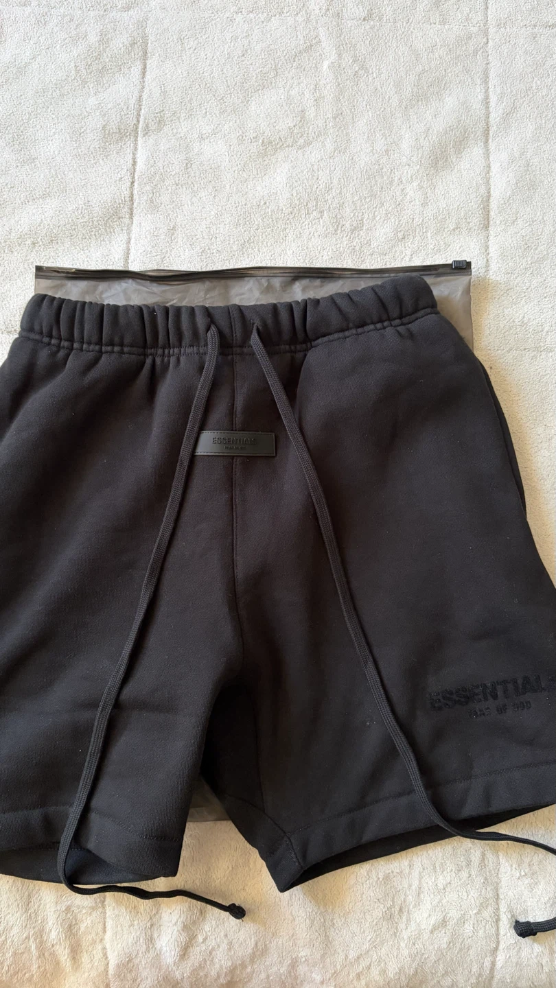 Essentials Shorts XS