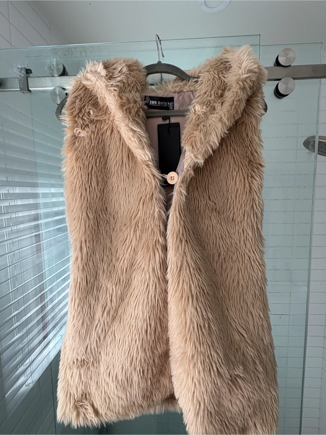Jin Rong Beige Faux Fur Hooded Vest
