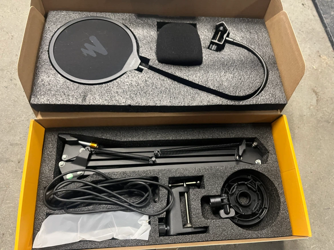 Maono AU-PM422 USB Condenser Microphone Bundle