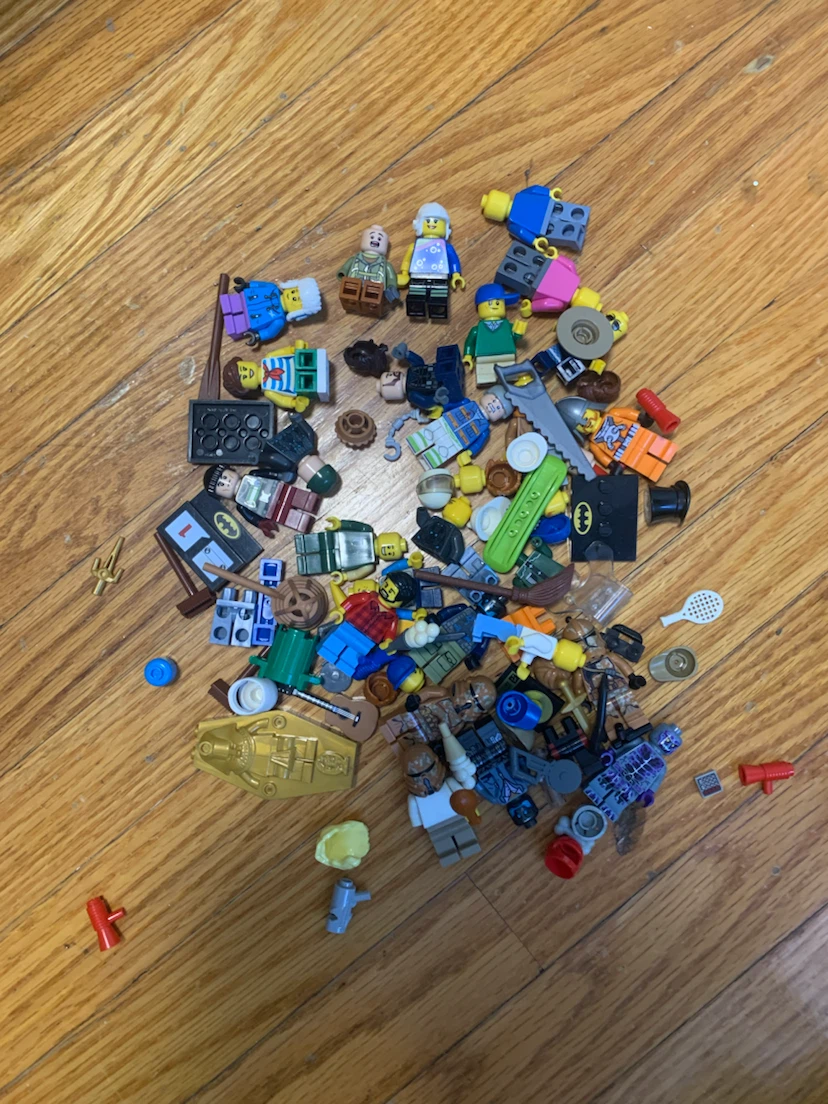 Large Bulk Lot of Assorted LEGO Pieces and Minifigures - photo 4