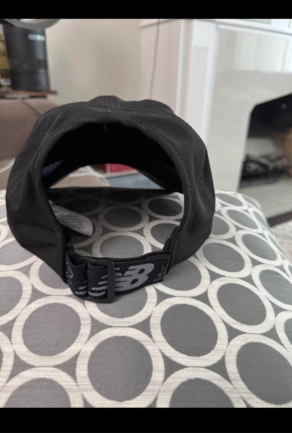 Brand New, New Balance Black Cap - photo 2