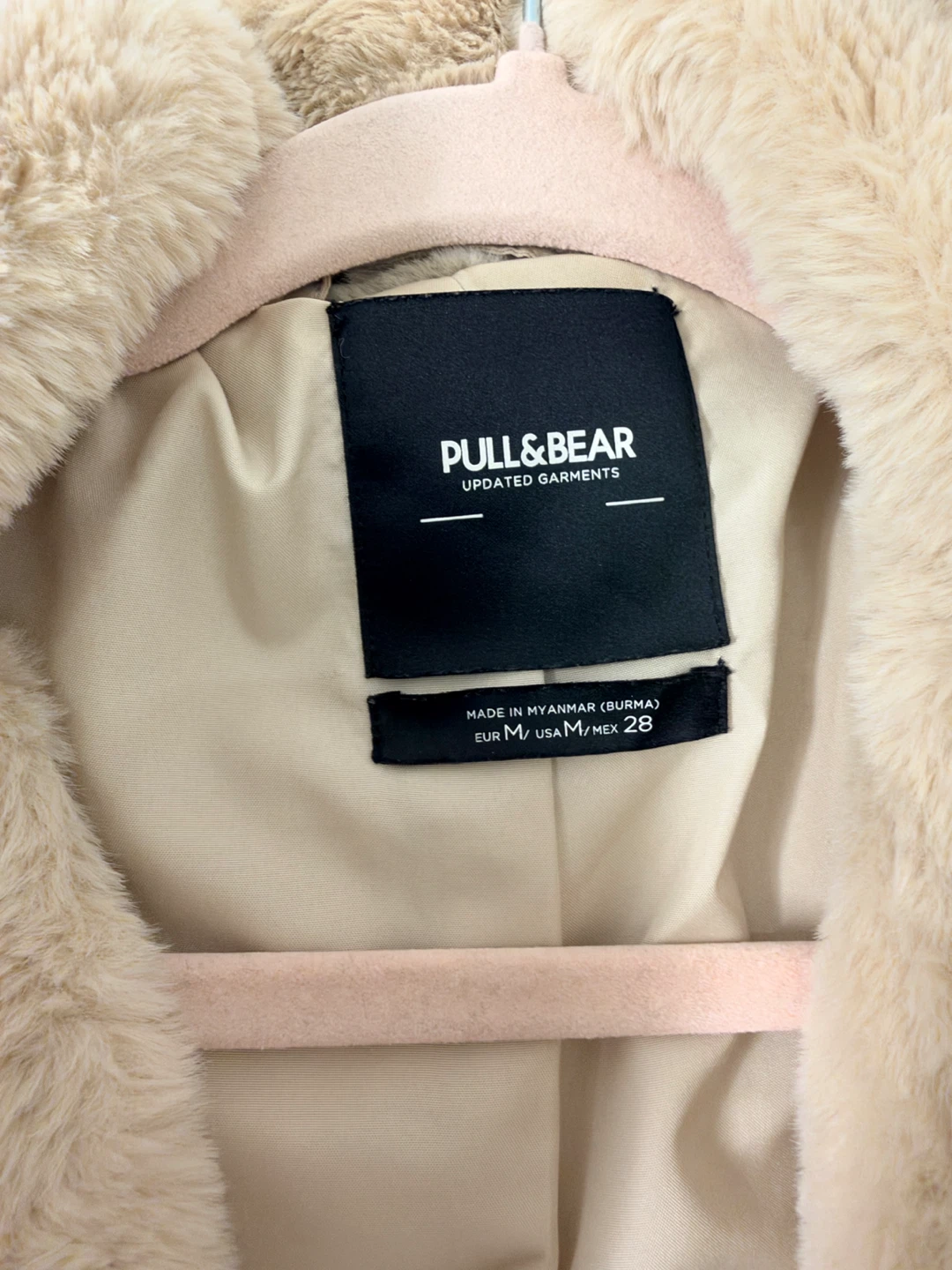 Pull&Bear Faux Fur Hooded Jacket - Size Medium - photo 3