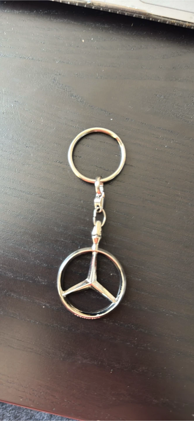 Mercedes-Benz Silver Logo Keychain